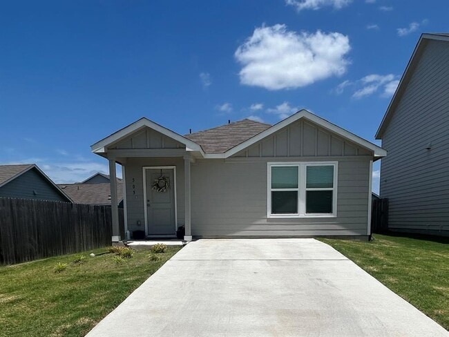 property at 505 Sergeant Murphy Rd