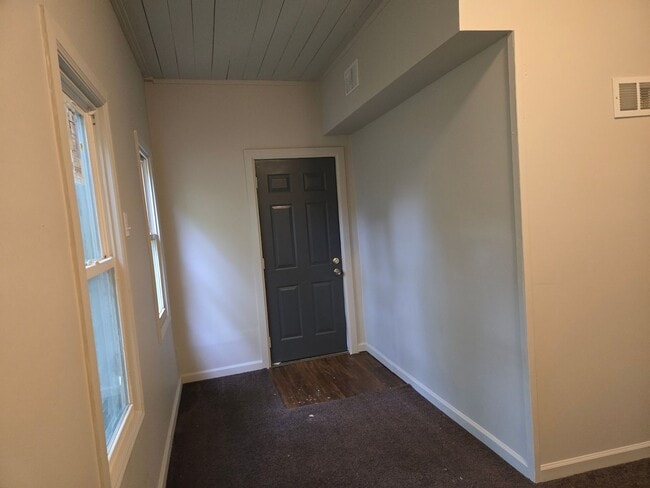 615 W Foster Pkwy in Fort Wayne, IN - Building Photo - Building Photo