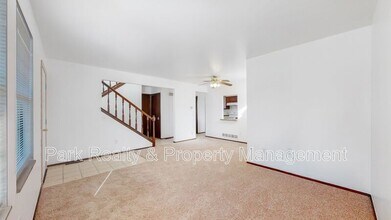 5735 W 2nd Ave in Lakewood, CO - Building Photo - Building Photo