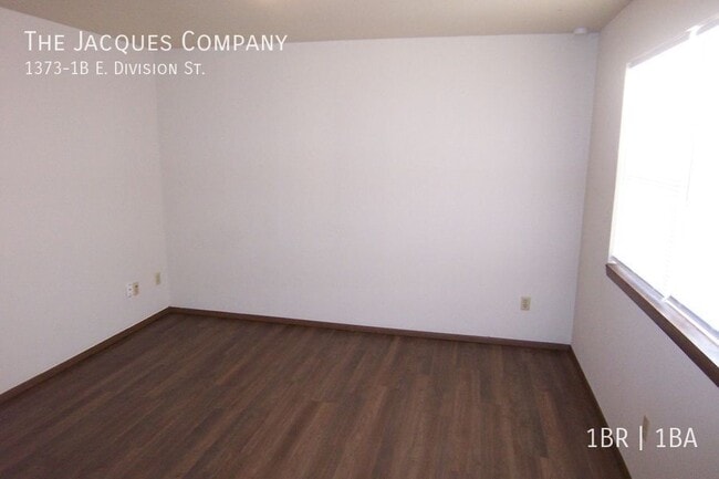 1 E Division St in Springfield, MO - Building Photo - Building Photo