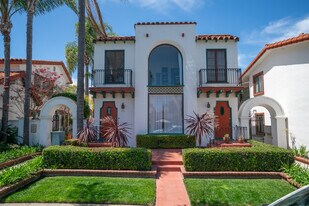 815 Roswell Ave in Long Beach, CA - Building Photo
