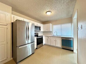 6116 Yellowstone Dr in Mesquite, TX - Building Photo - Building Photo