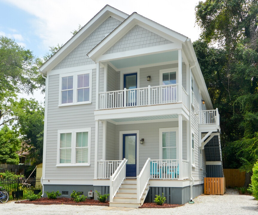 574 Rutledge Ave in Charleston, SC - Building Photo