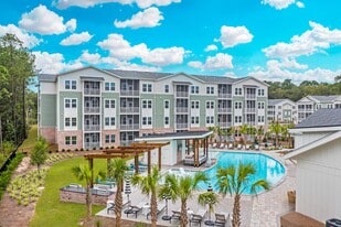 Waterleaf at Salt Creek in Savannah, GA - Building Photo