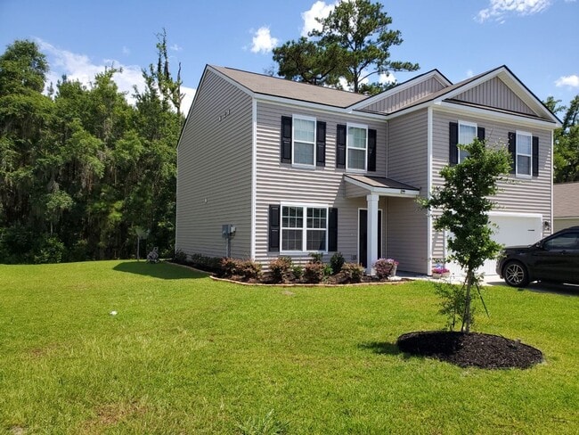 property at 121 Tupelo Way
