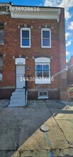 2225 W Pratt St in Baltimore, MD - Building Photo - Building Photo