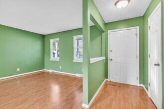 18 Genesis Ct in Greenville, SC - Building Photo - Building Photo