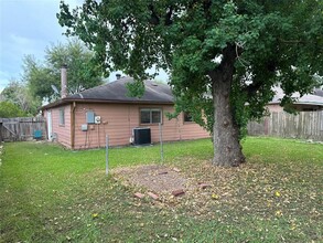 7314 Caddo Lake Ln in Houston, TX - Building Photo - Building Photo