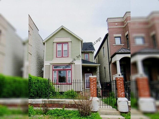 property at 530 E 45th St