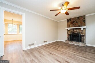 3773 Ferncliff Rd SW in Snellville, GA - Building Photo - Building Photo