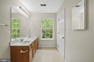 3140 Galaxy Way in Laurel, MD - Building Photo - Building Photo