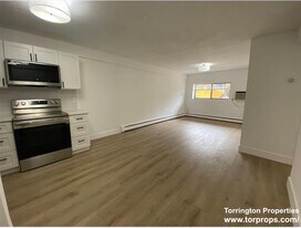 741 E 6th St, Unit 01 in Boston, MA - Building Photo