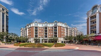 4620 Piedmont Row Dr in Charlotte, NC - Building Photo