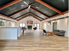 Harter Heights Place in South Bend, IN - Building Photo