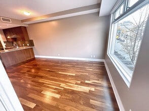 1477 15th Av W in Vancouver, BC - Building Photo - Building Photo