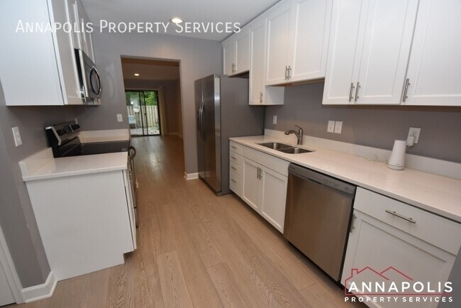 17 Belvedere Ct in Annapolis, MD - Building Photo - Building Photo