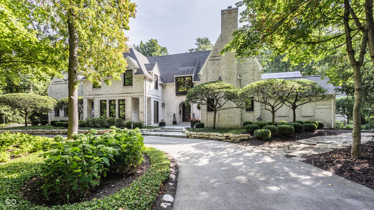 11091 Crooked Stick Ln in Carmel, IN - Building Photo