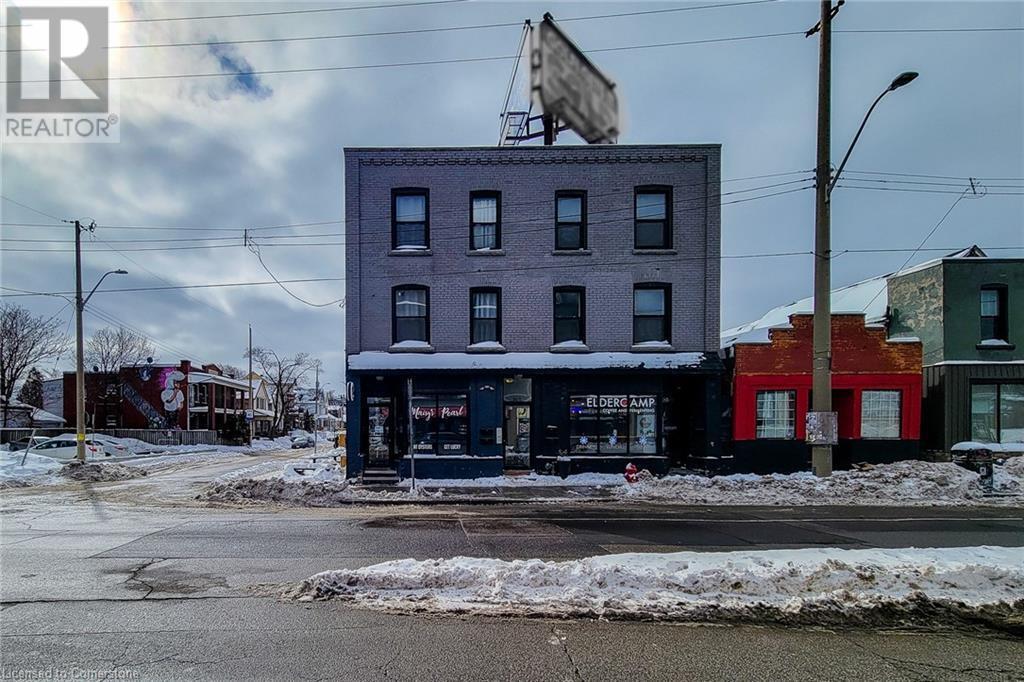 342 Barton St E in Hamilton, ON - Building Photo