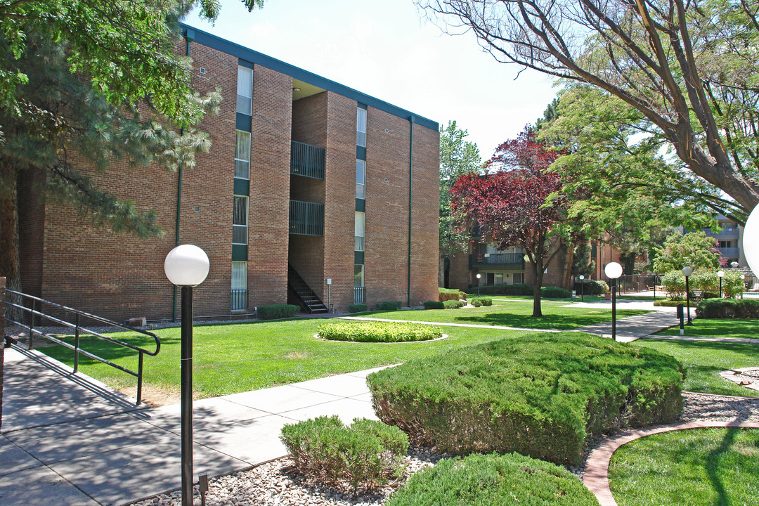 La Vida Buena Apartments in Albuquerque, NM - Foto de edificio