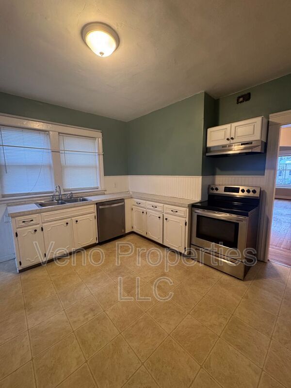 305 Altamont Ave in Schenectady, NY - Building Photo - Building Photo