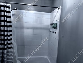 8 Pinehurst Ct in Fairfield, OH - Building Photo - Building Photo