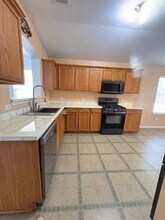 1013 Teapot Dr in Pflugerville, TX - Building Photo - Building Photo