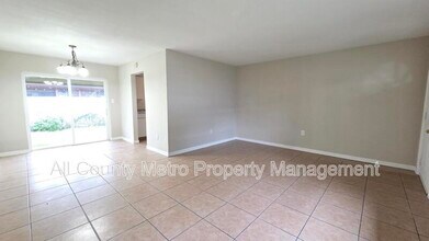 14 E Wallace St in Pine Castle, FL - Building Photo - Building Photo