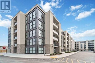 50 Herrick Ave in St Catharines, ON - Building Photo