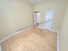 5714 7th Ave in Kenosha, WI - Building Photo - Building Photo