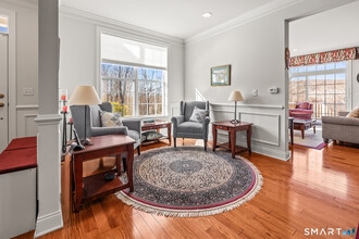 1 Wilderswood Way in Danbury, CT - Building Photo - Building Photo