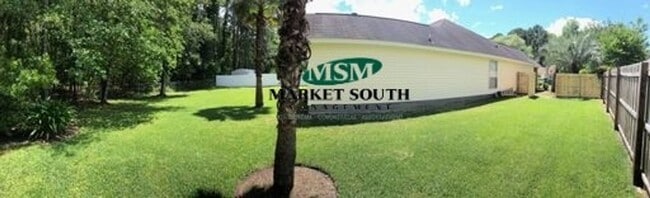 property at 132 Cross Creek Dr