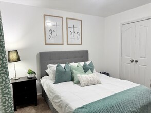 4807 William Caldwell Ave in Charlotte, NC - Building Photo - Building Photo