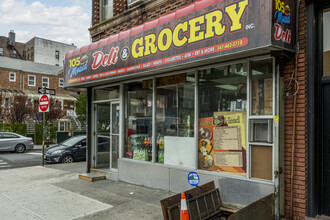 105 Brighton 11 St in Brooklyn, NY - Foto de edificio - Building Photo