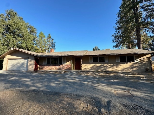property at 45559 N Oakview Dr