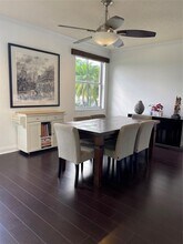 671 Vista Meadows Dr in Weston, FL - Building Photo - Building Photo