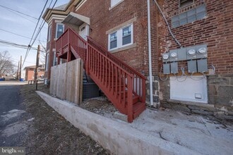 122 E 3rd St in Pottstown, PA - Building Photo - Building Photo