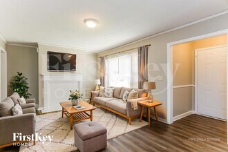 1924 Shirley St SW in Atlanta, GA - Building Photo - Building Photo