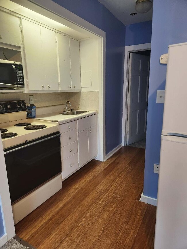 607-615 Main St, Unit Hobart Haven in Catskills