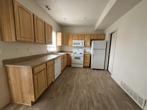 5082 W Wind Rock Ln in Herriman, UT - Building Photo - Building Photo