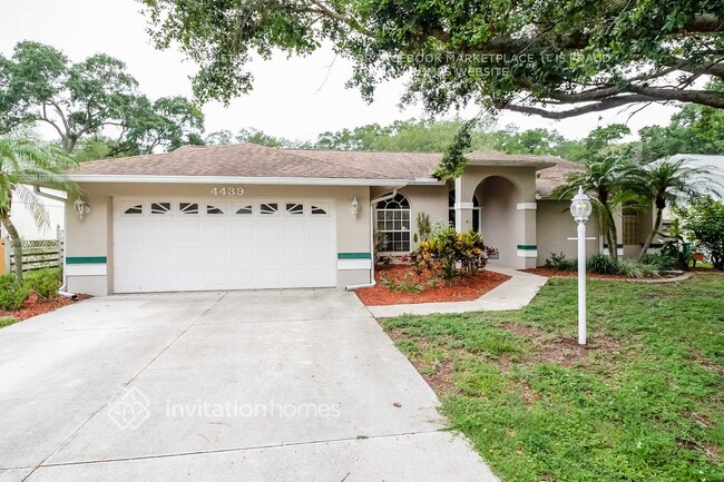 property at 4439 Diamond Cir W