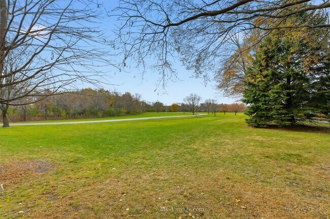 2175 Dalewood Ct in Plainfield, IL - Building Photo - Building Photo