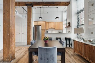 881 E 1st St in Boston, MA - Building Photo - Building Photo