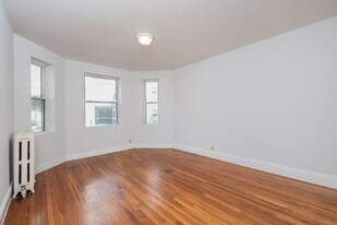 49 Worthington St, Unit 43 in Boston, MA - Building Photo