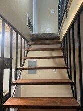 2414 W Abram St in Arlington, TX - Building Photo - Building Photo