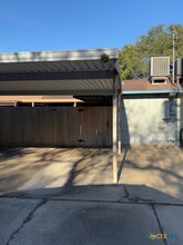 23 Northshire St in Victoria, TX - Building Photo - Building Photo