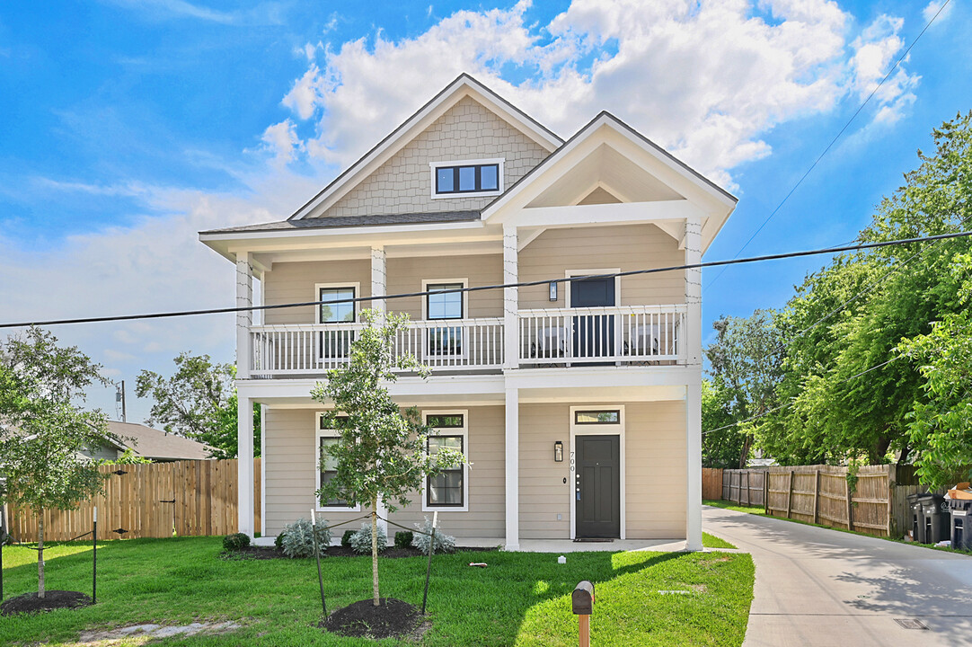 700 Highlands St in College Station, TX - Building Photo