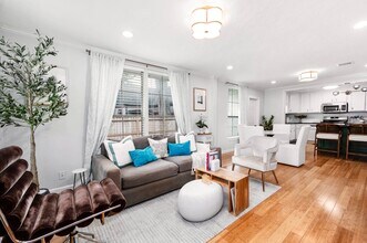 1106 Ashland St in Houston, TX - Building Photo - Building Photo