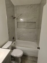 7214 Edgewater Shores Ct in Orlando, FL - Building Photo - Building Photo