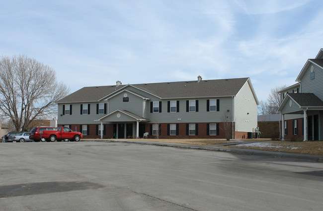 The Village at Papillion in Papillion, NE - Foto de edificio - Building Photo