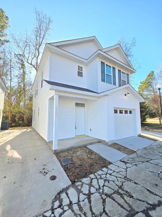 3202 Belmont Cir in Wilmington, NC - Building Photo